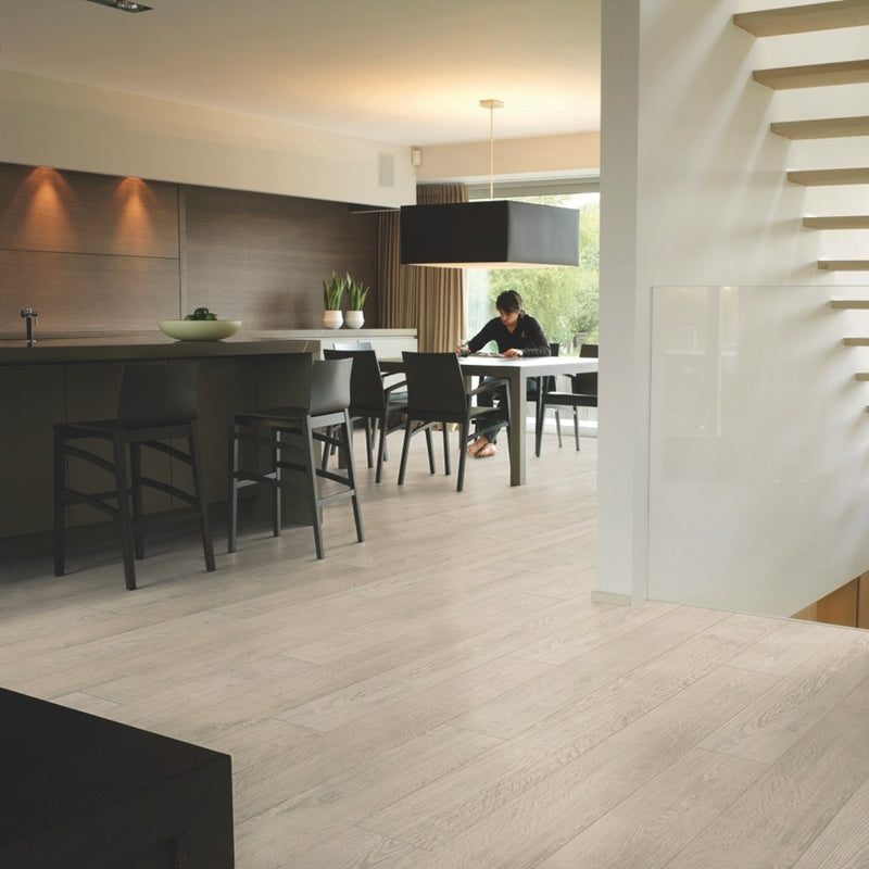 Light Rustic Oak